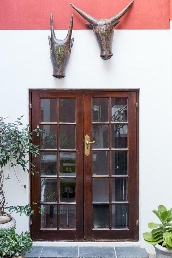 Central Cape Town, Stylish Home, With Private Courtyard Dış mekan fotoğraf