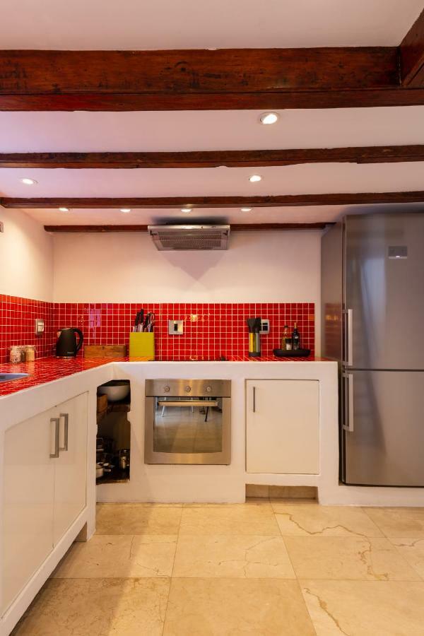 Central Cape Town, Stylish Home, With Private Courtyard Dış mekan fotoğraf
