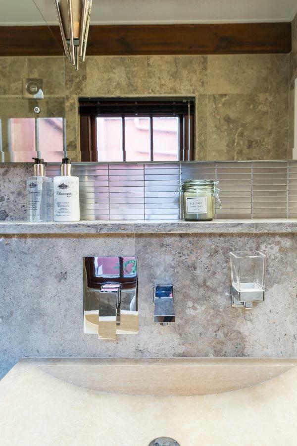 Central Cape Town, Stylish Home, With Private Courtyard Dış mekan fotoğraf